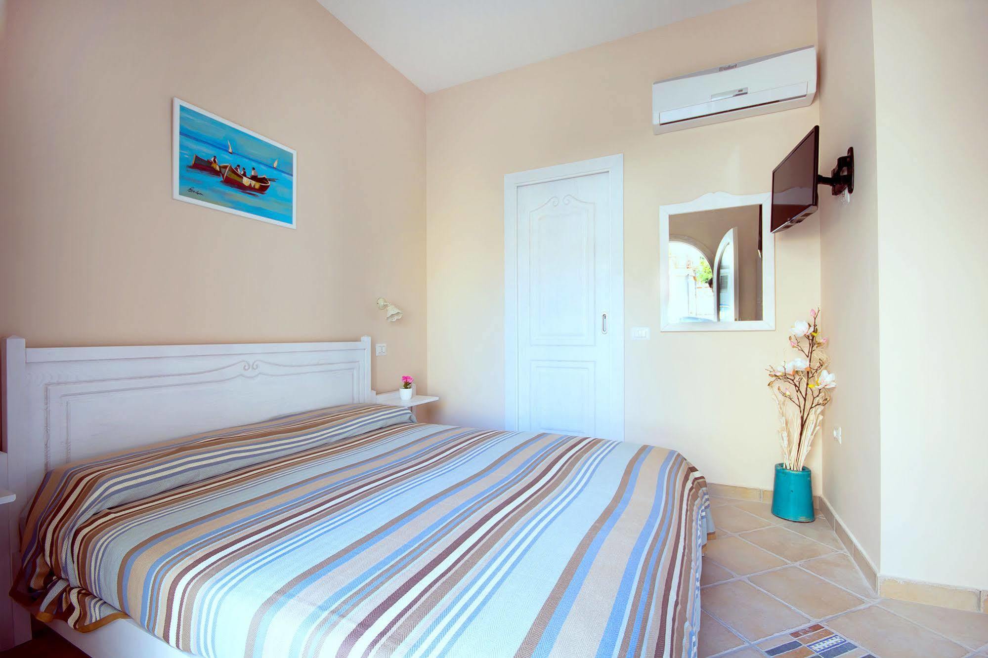 Residenza A Due Passi Dal Mare Hotel Tropea Eksteriør billede